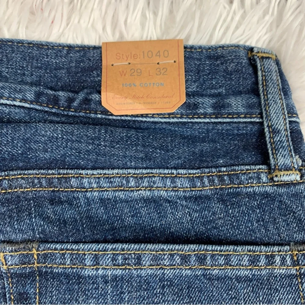 J Crew 1040 Athletic Tapered-fit jean in‎ one-year wash size 29x32